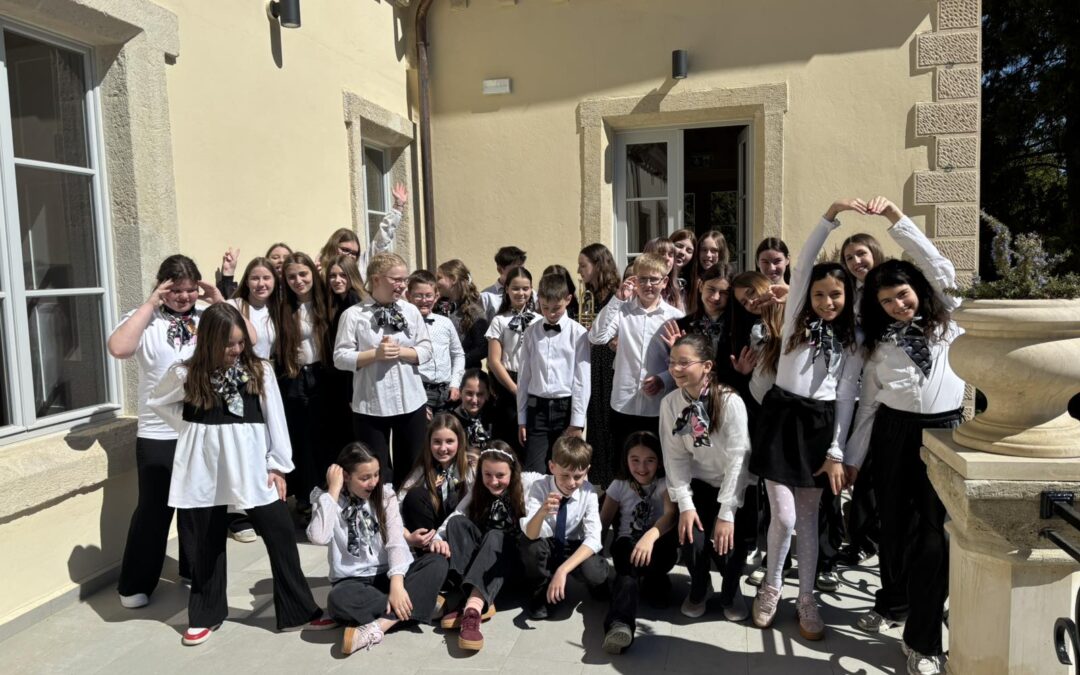 Školski zbor Osnovne škole Vinica sudjelovao na svečanoj sjednici Općinskog vijeća Općine Vinica